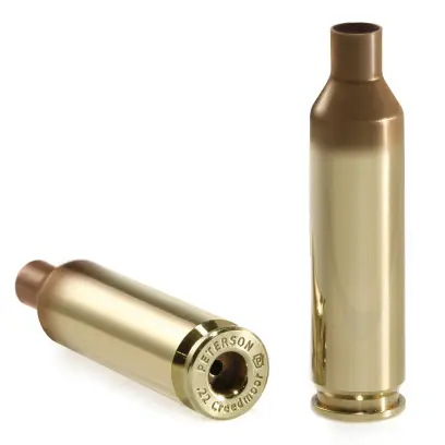 Peterson Match-Grade Hülsen Kal. .22 Creedmoor LRP (Large Rifle Primer) mit geglühtem Hals (50 Stk.). Hergestellt in den USA mit Fokus auf Präzision, minimale Fertigungstoleranzen und lange Lebensdauer.